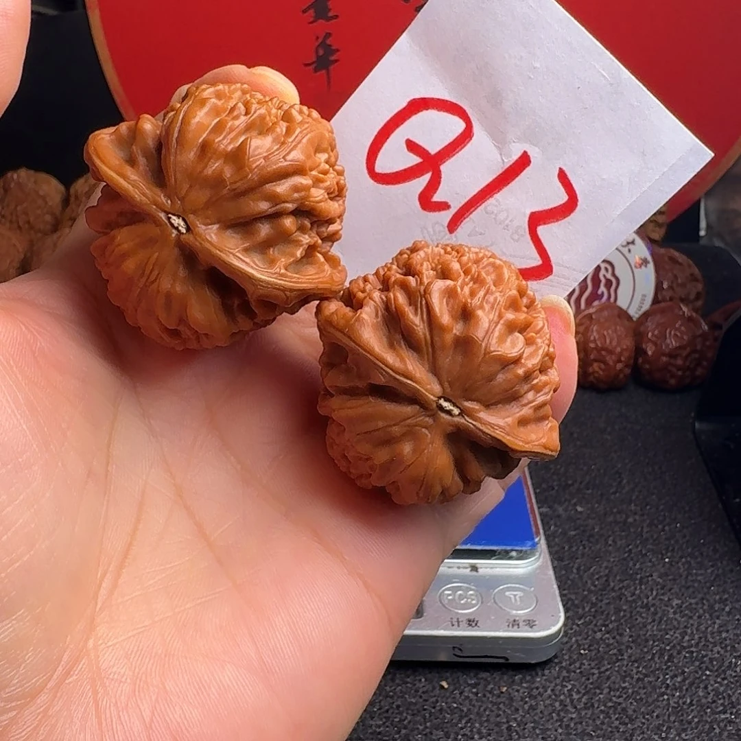 ****拽把件文玩核桃凤凰台