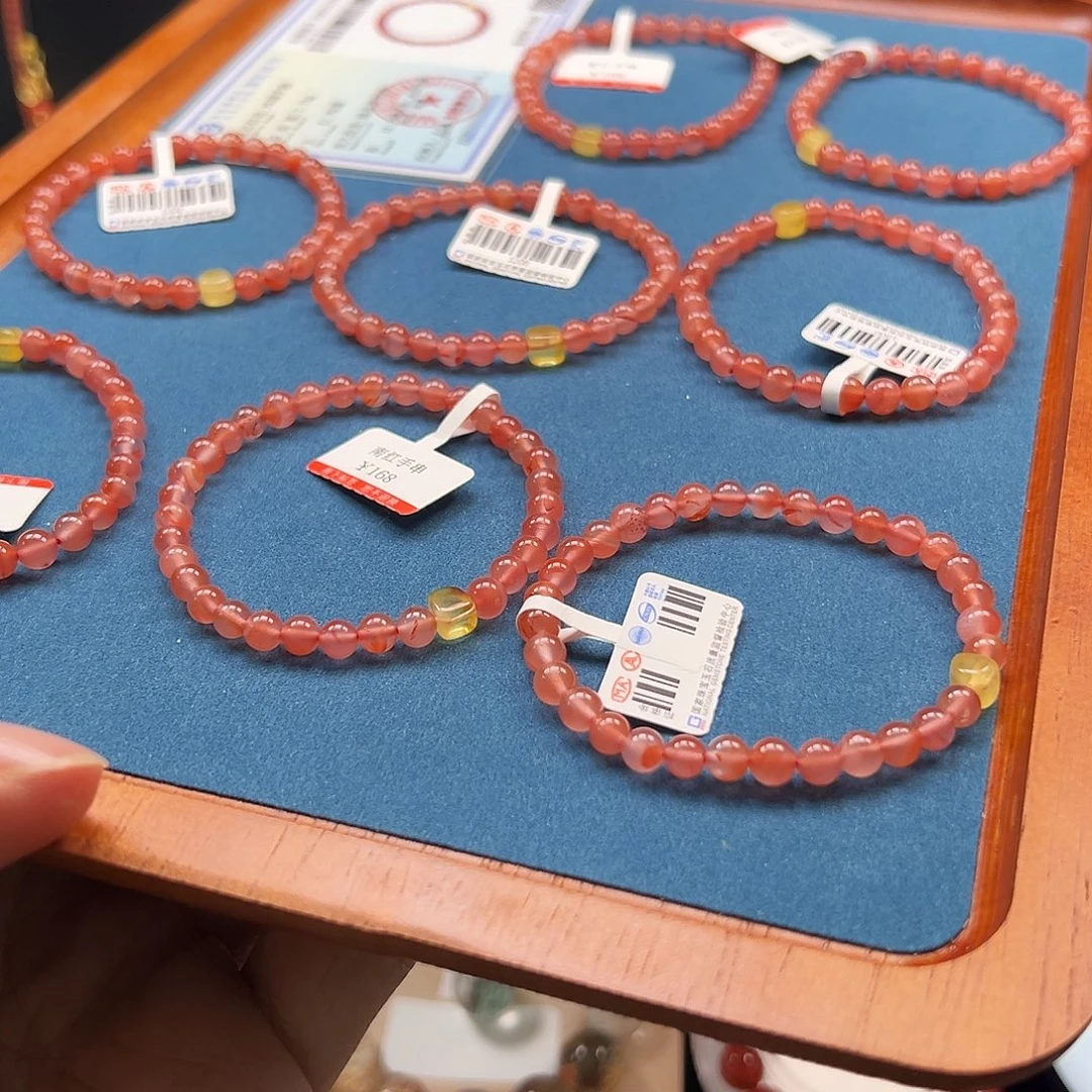 南红玛瑙未镶嵌手链