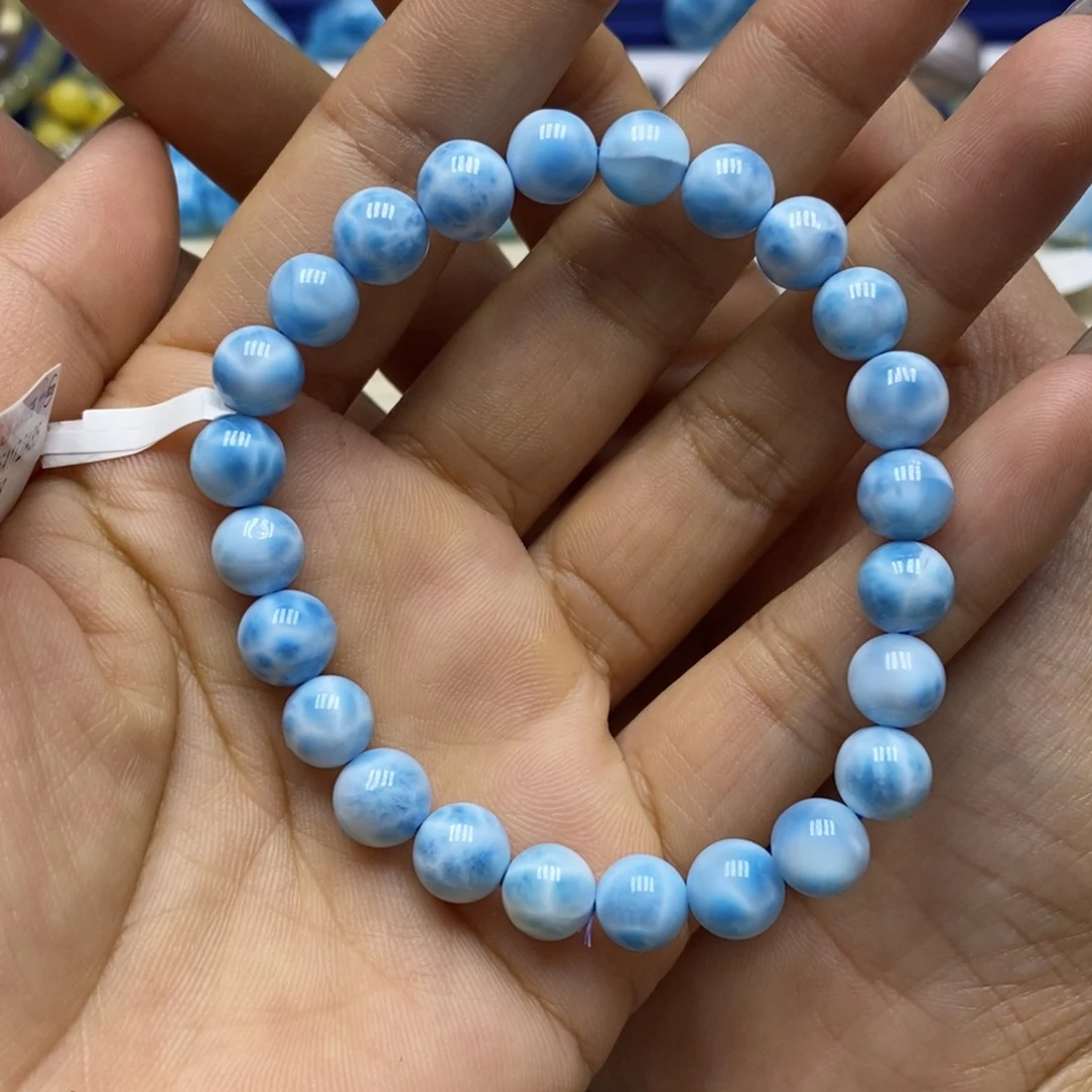 针钠钙石（海纹石）手链未镶嵌是**吖