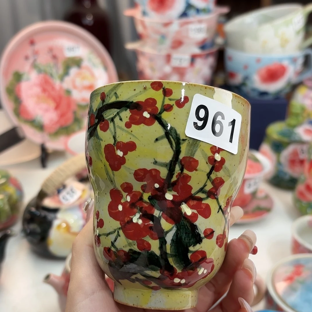 瓷片把v给哈哈哈哈哈哈哈哈哈哈哈