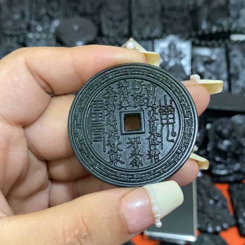 【闪购商品】未镶嵌蛇纹石玉颈饰