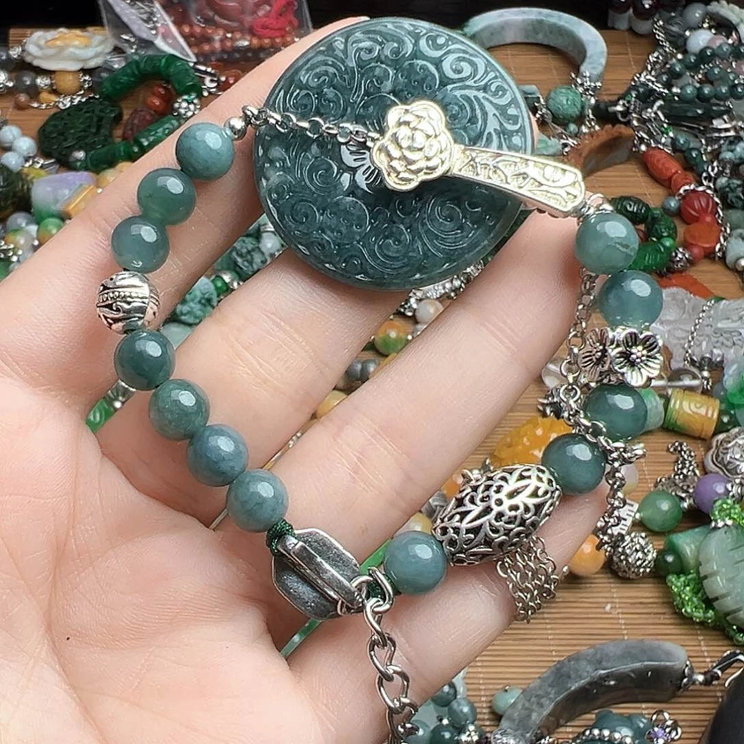 萍***妹翡翠手镯未镶嵌吊坠