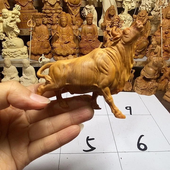 柏木（崖柏）抬头牛