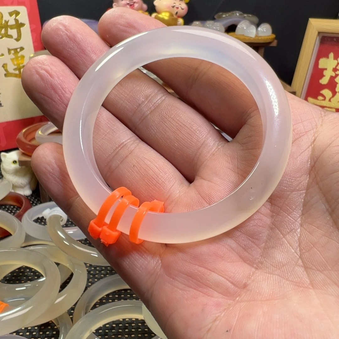玛瑙/玉髓手镯未镶嵌莓*哒