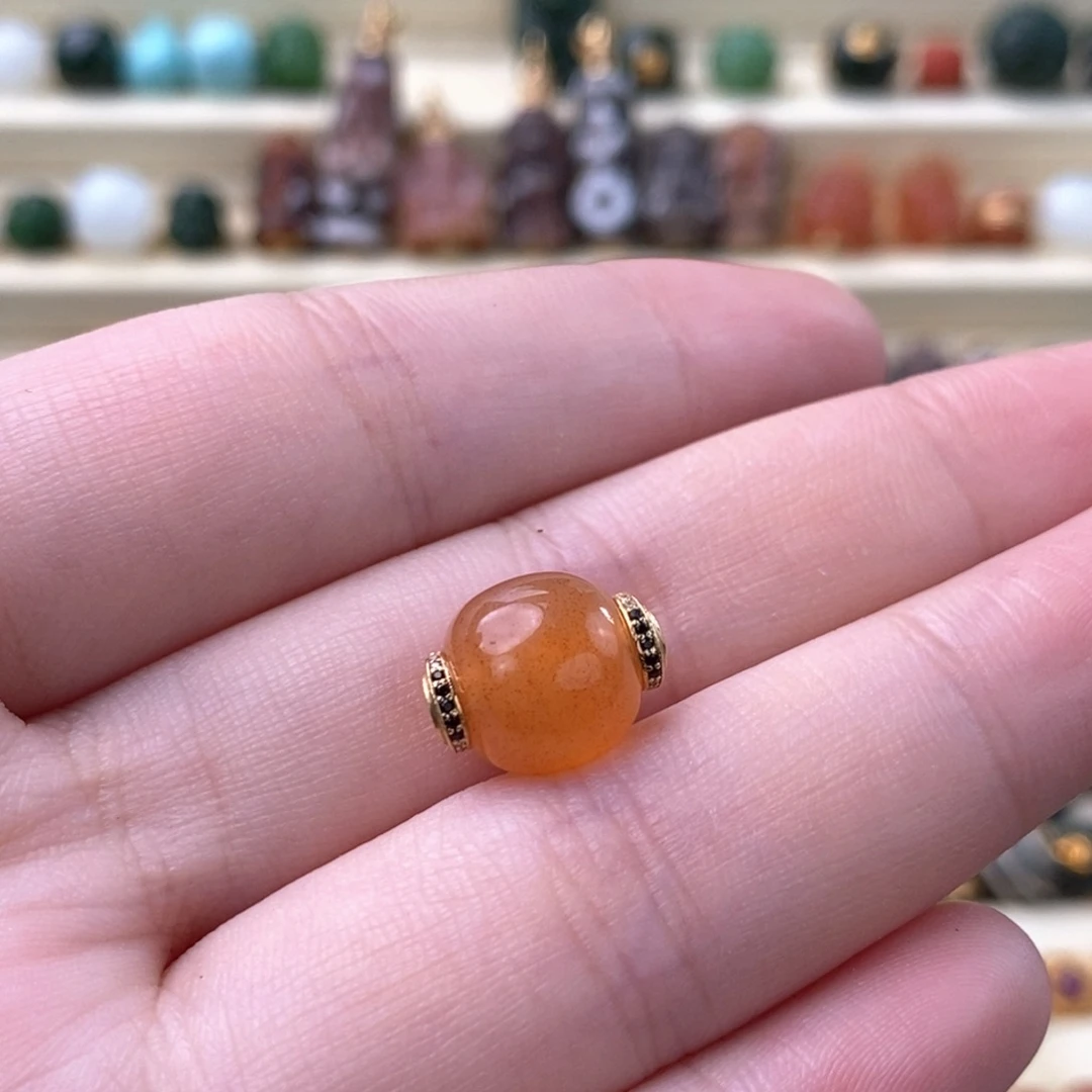 玛瑙/玉髓18K金镶嵌颈饰