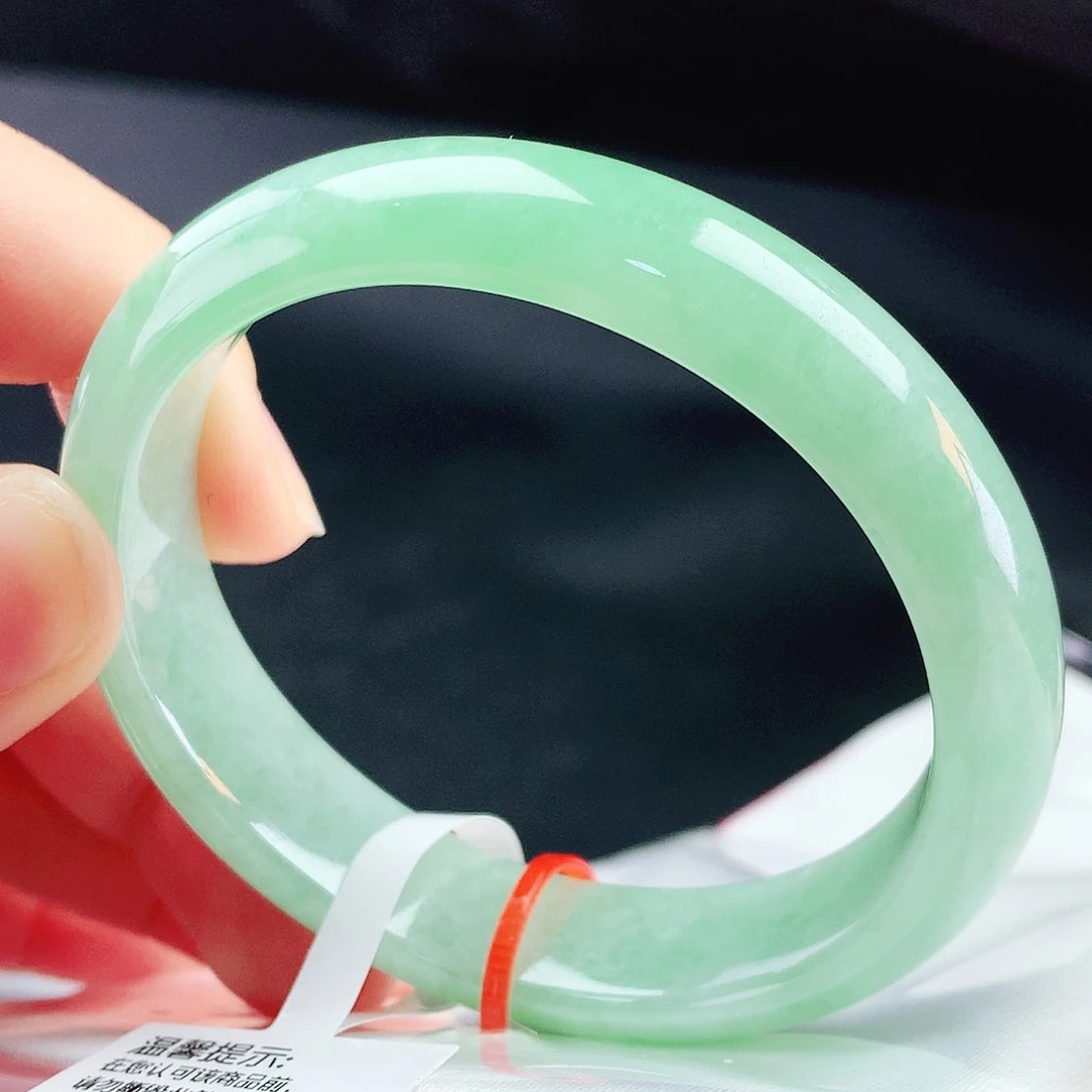 未镶嵌手镯翡翠53贵妃