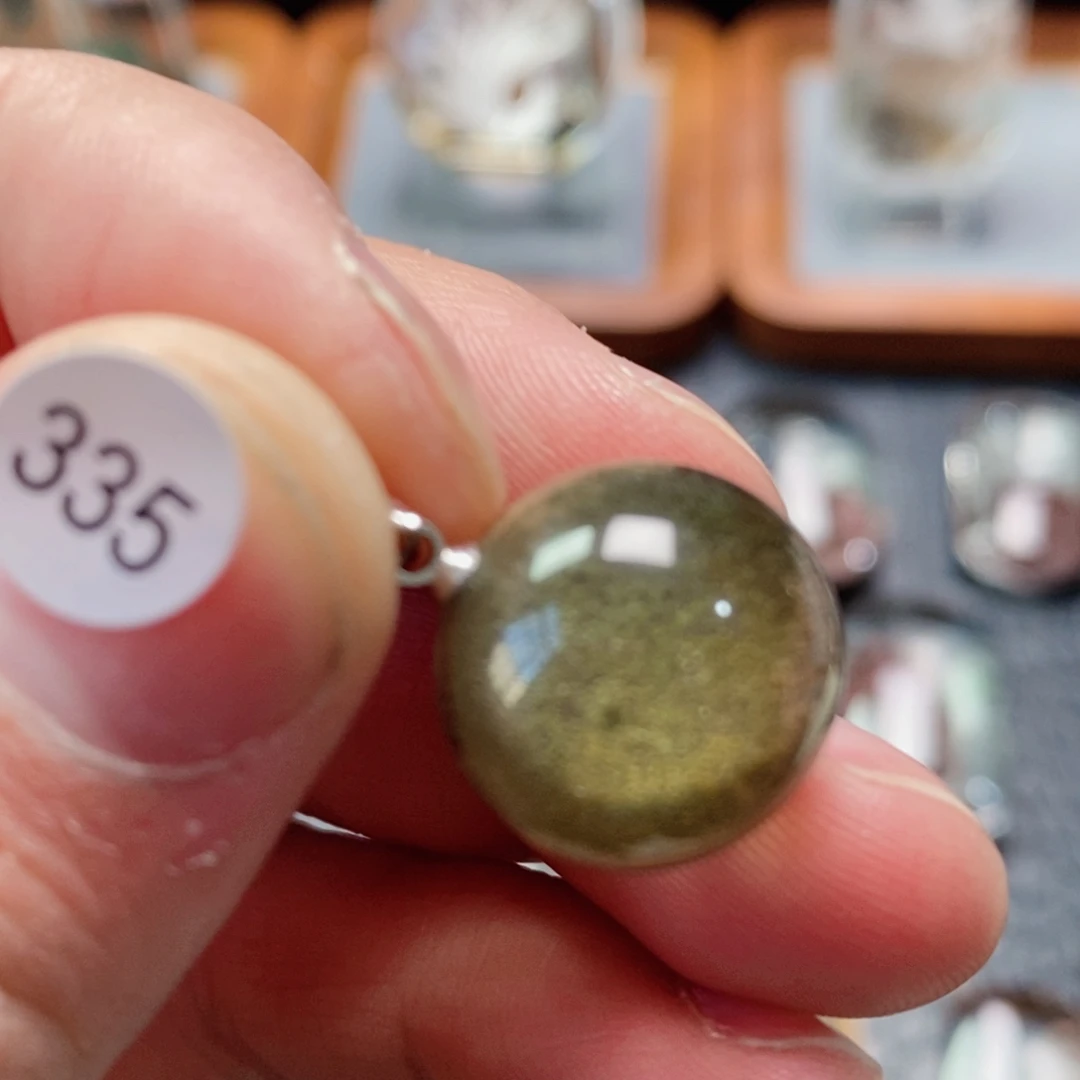 水晶未镶嵌吊坠(不含链)微瑕