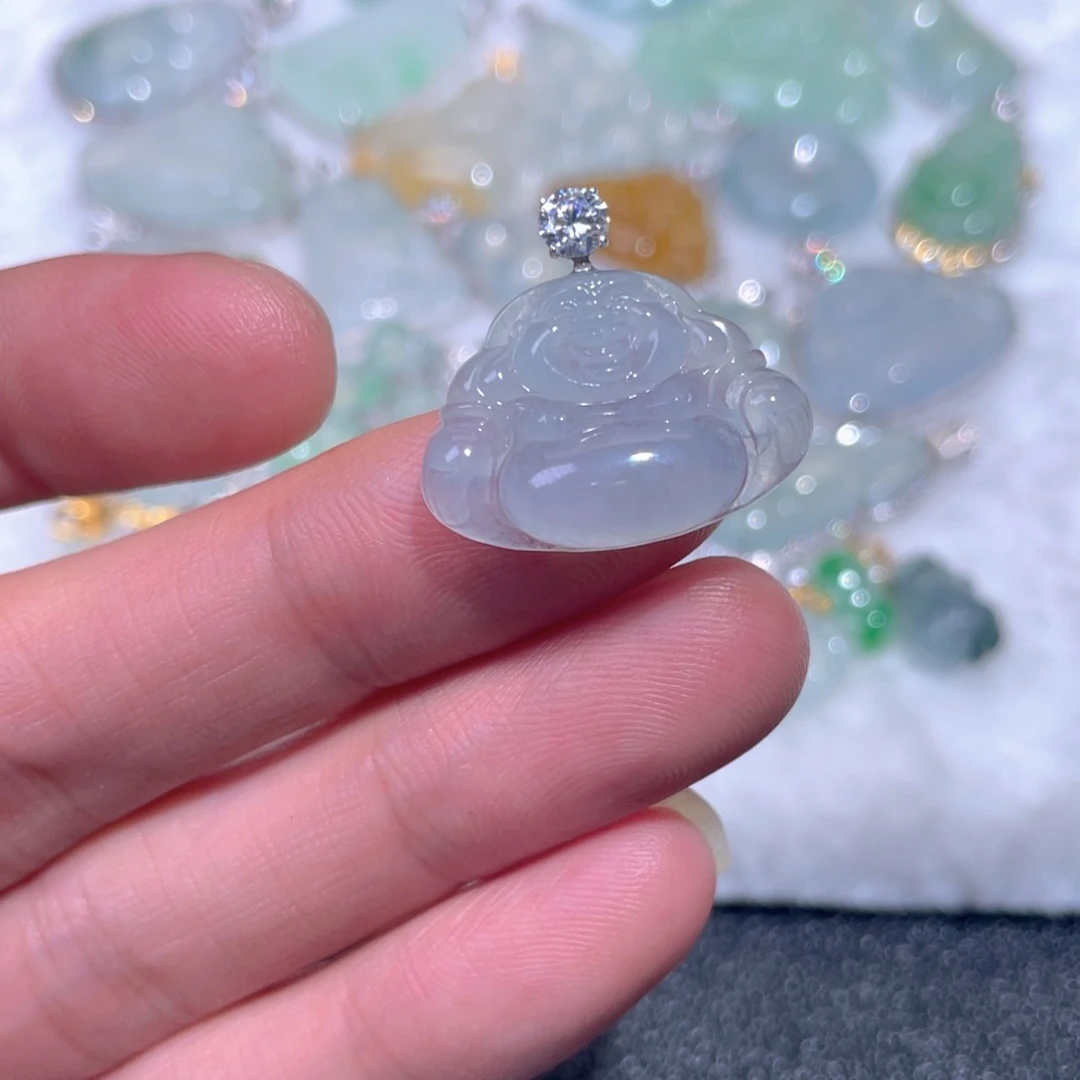 颈饰18K金镶嵌翡翠翡翠