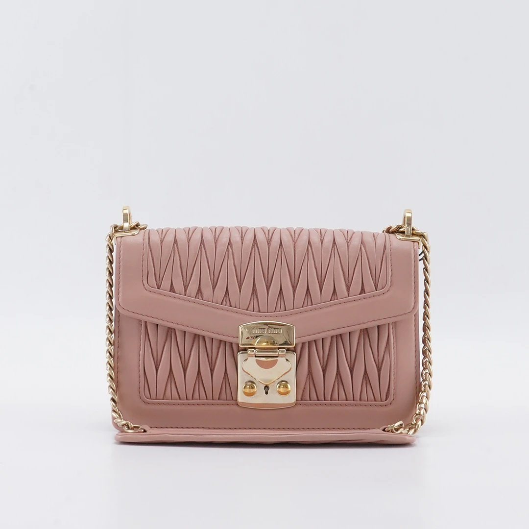 95新 MIU MIU/缪缪 【总仓】Confidential 粉色链条包/BGB200800002