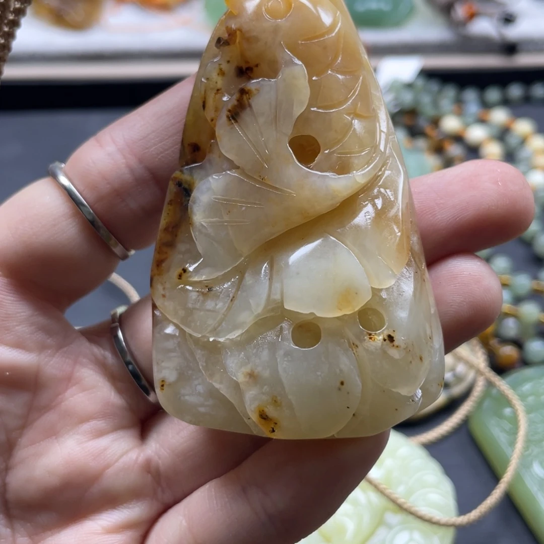 蛇纹石玉手串未镶嵌