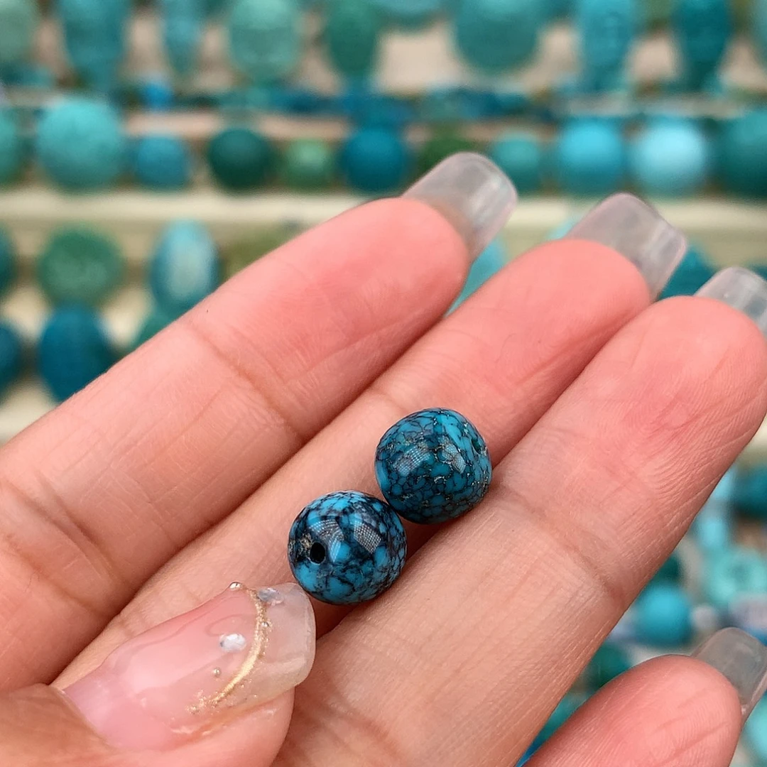 绿松石未镶嵌珠宝奇石8