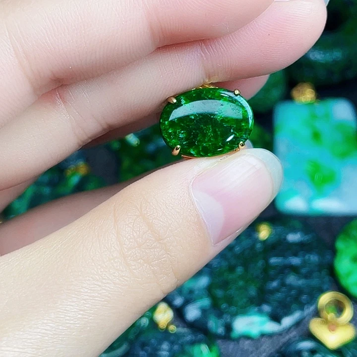 翡翠银S925镶嵌颈饰多样性