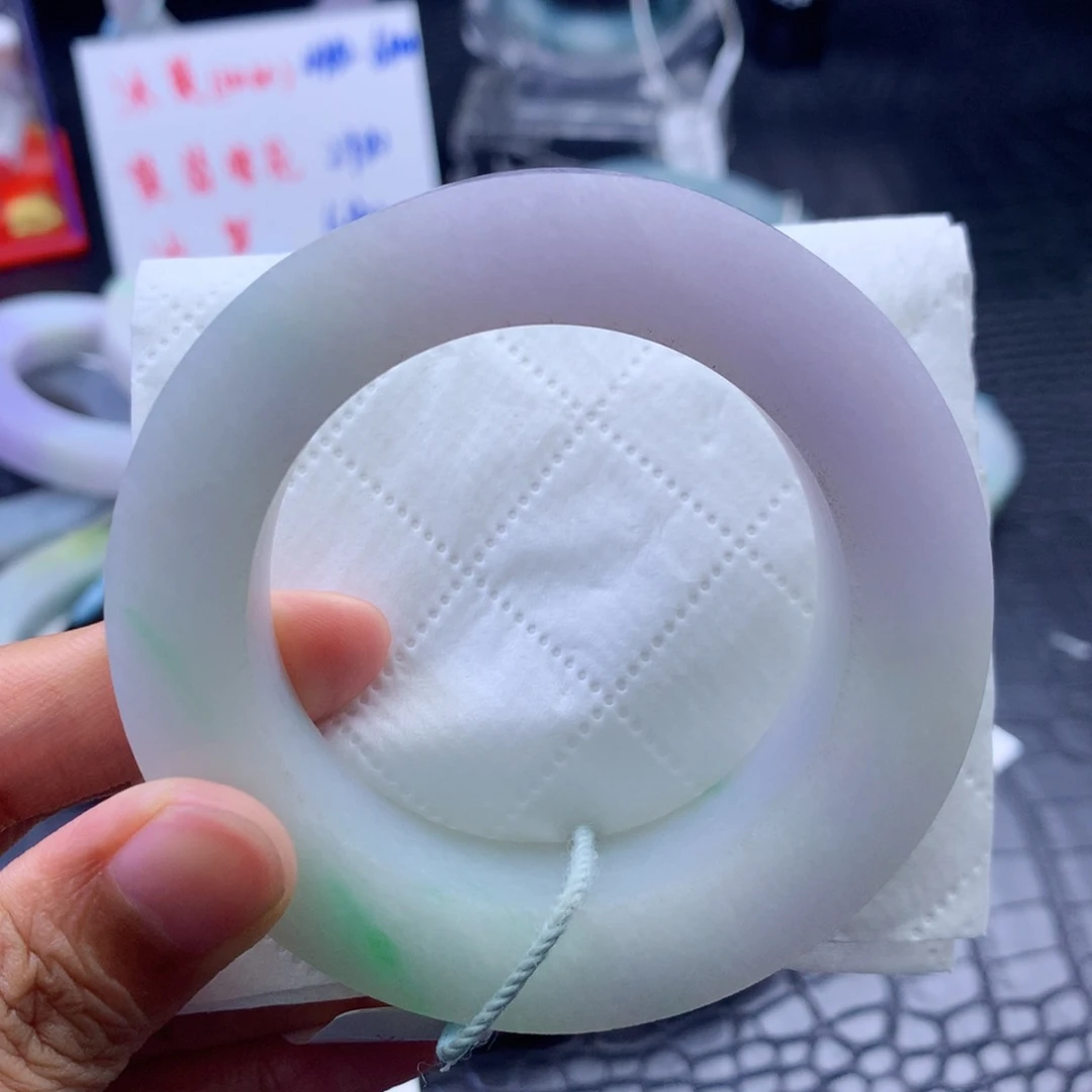 定制翡翠翡翠手镯未镶嵌轻**扇