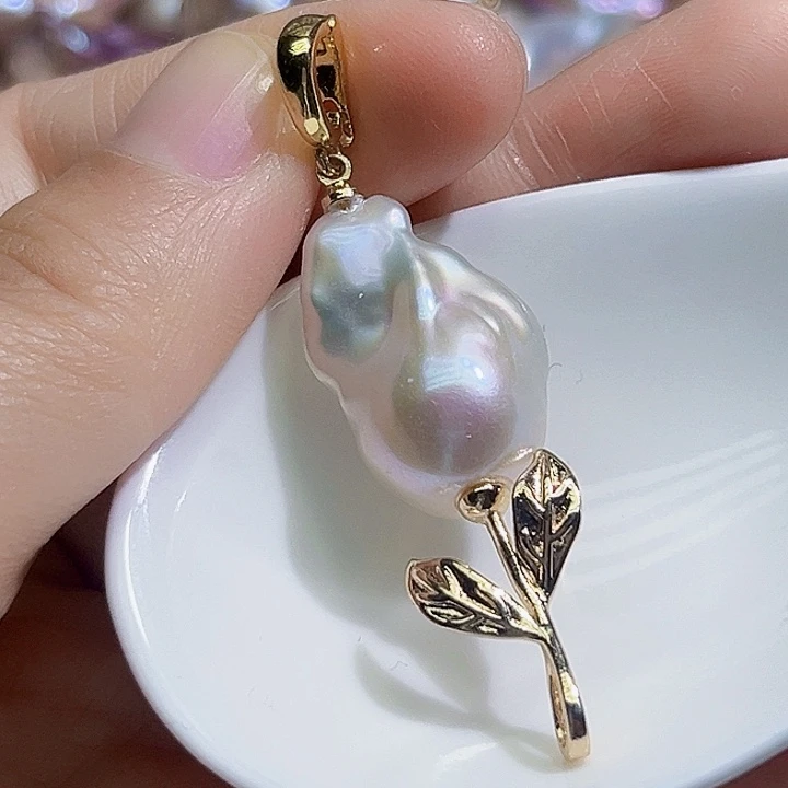 颈饰未镶嵌淡水珍珠