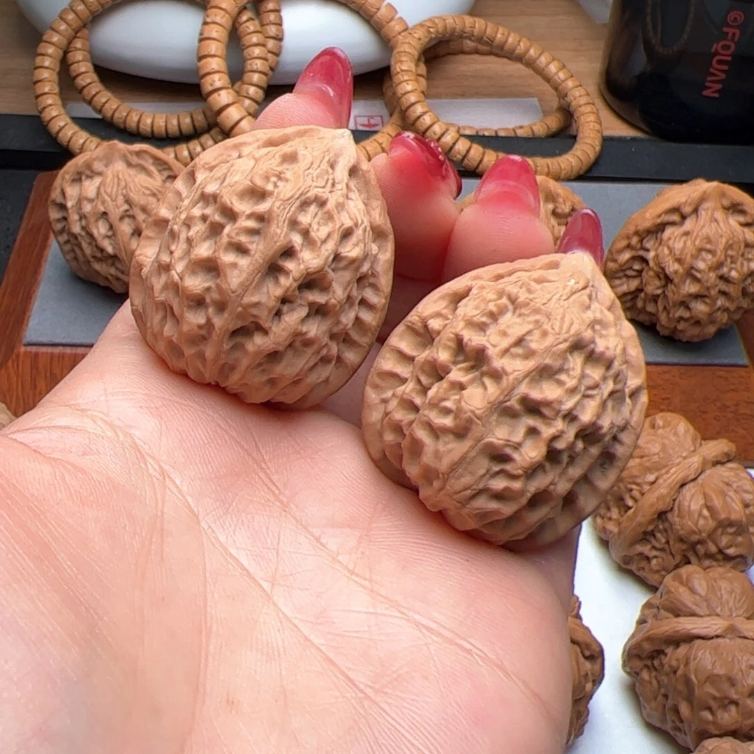 文玩核桃把件金牛34