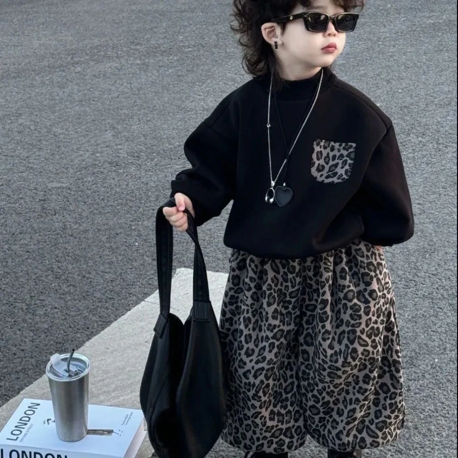 韩版儿童春秋痞帅套装男童洋气宽松长袖卫衣个性豹纹长裤两件套潮