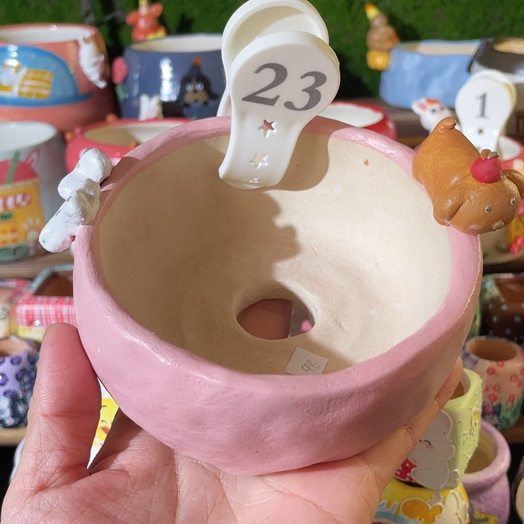 红陶23…..手工手绘