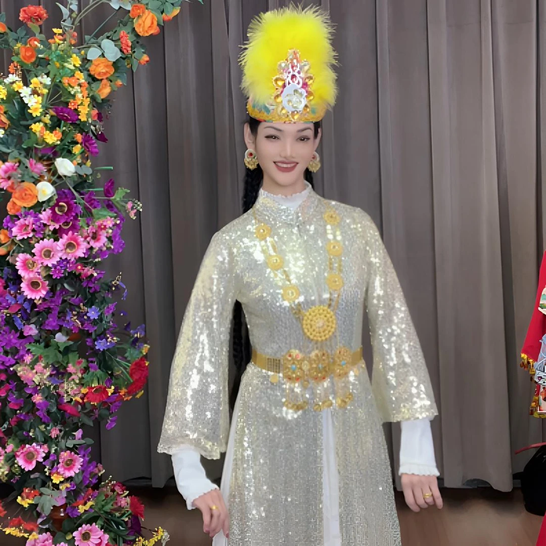 香槟色马甲风印花绣花复古宫廷气质提花白色舒适女装ins春夏穿搭