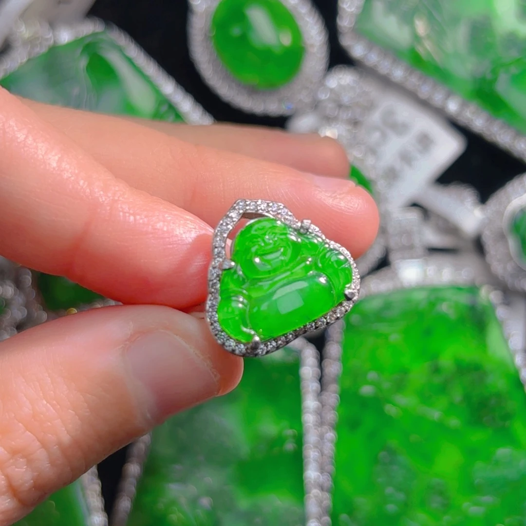 翡翠颈饰银S925镶嵌佛公