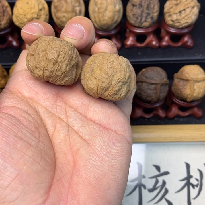 核桃铁核桃，荷叶蟾6