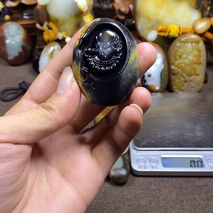 和田玉未镶嵌挂件