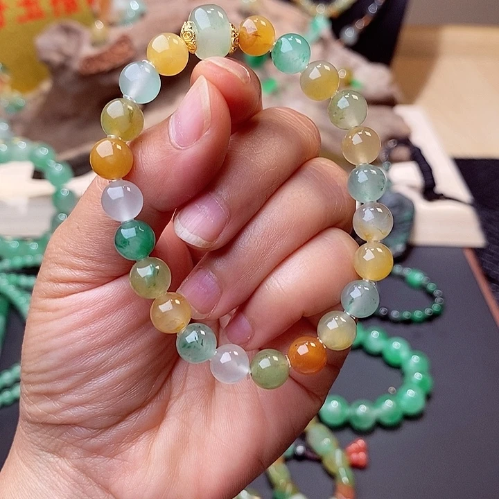 山***乌石英质玉（非洲翠）手串未镶嵌