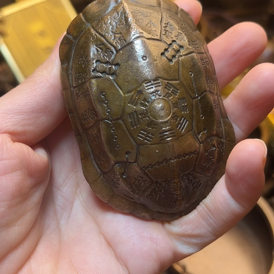 精美铜器工艺品等