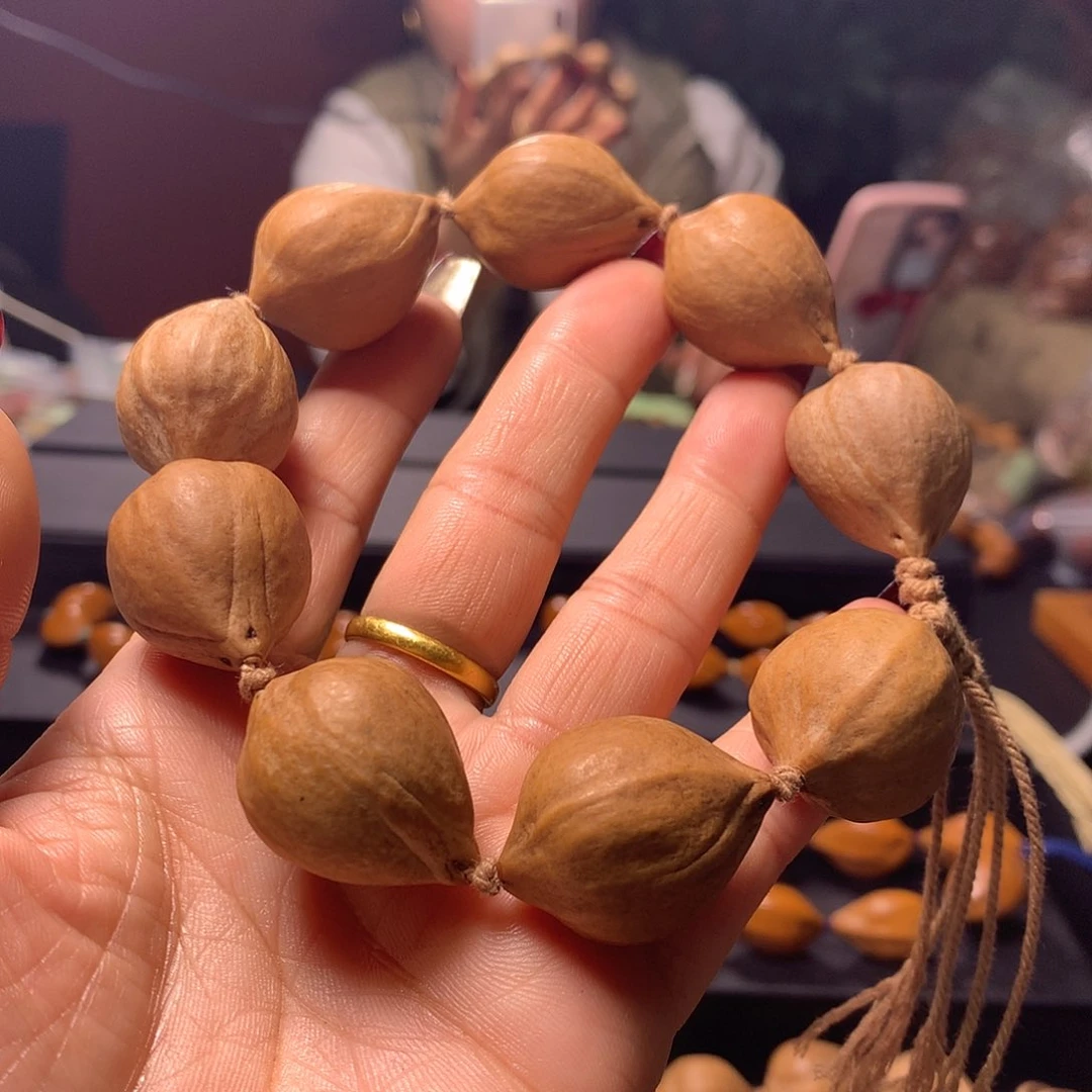 橄榄核手串/手链習**好三花手串