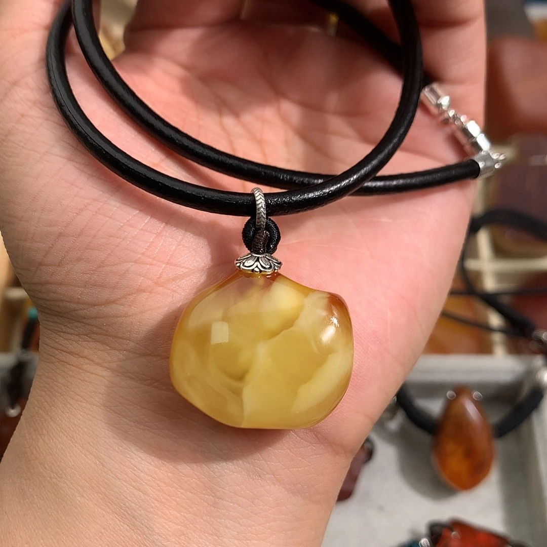 蜜蜡裸石未镶嵌你