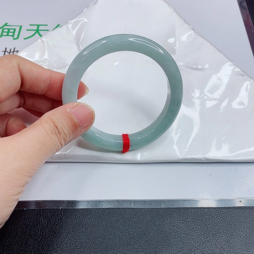 翡翠手镯未镶嵌沐***晴冰条手镯