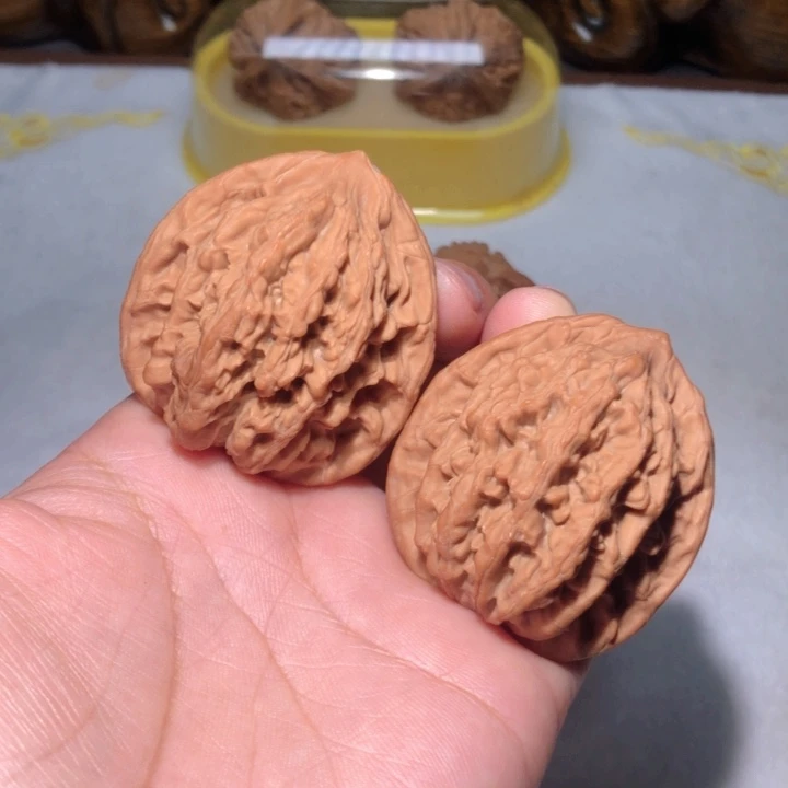 文玩核桃把件42麦虎