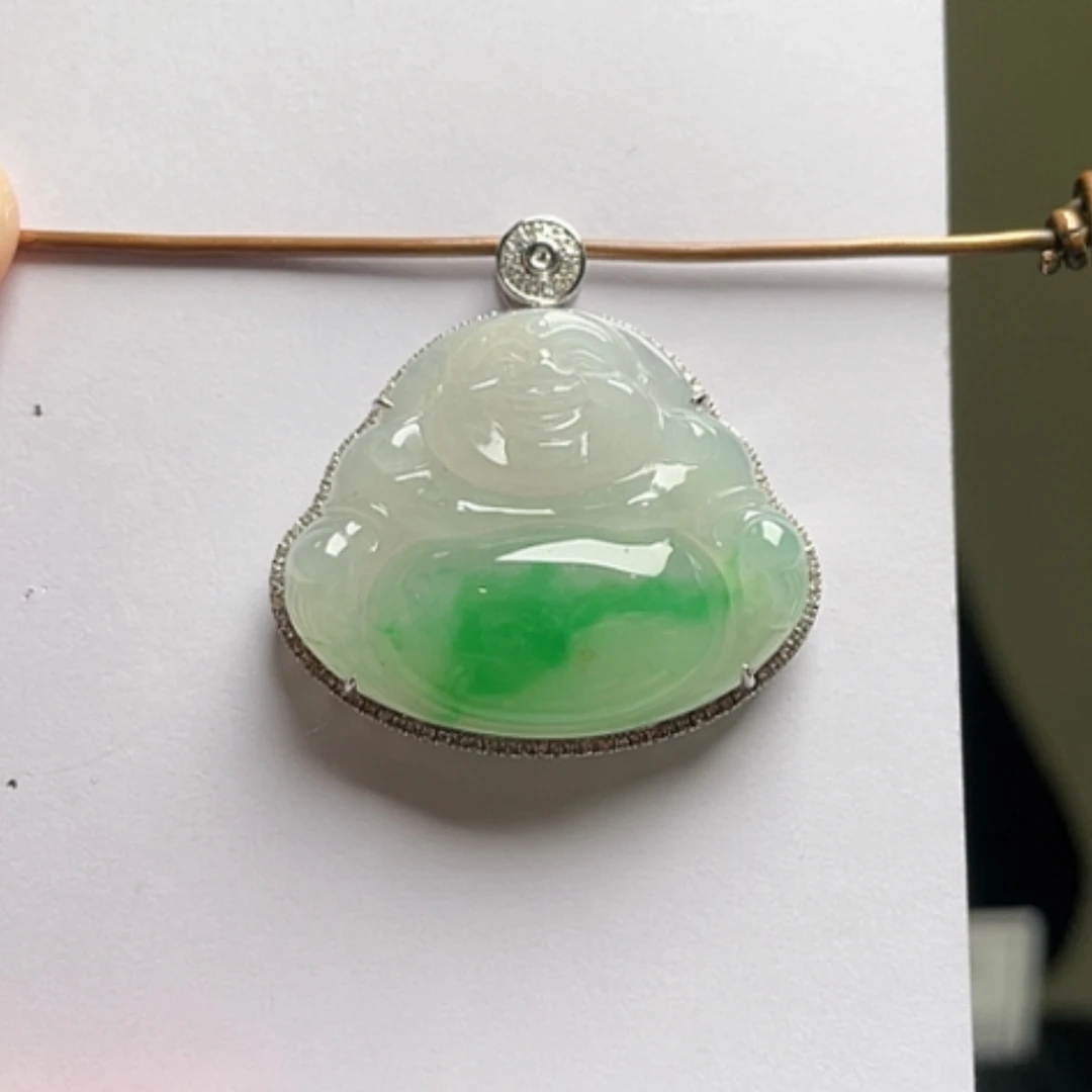 【闪购商品】吊坠(不含链)18K金镶嵌翡翠