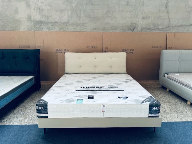 意式舒适家用型弹力皮艺床轻奢软床极简皮艺北欧