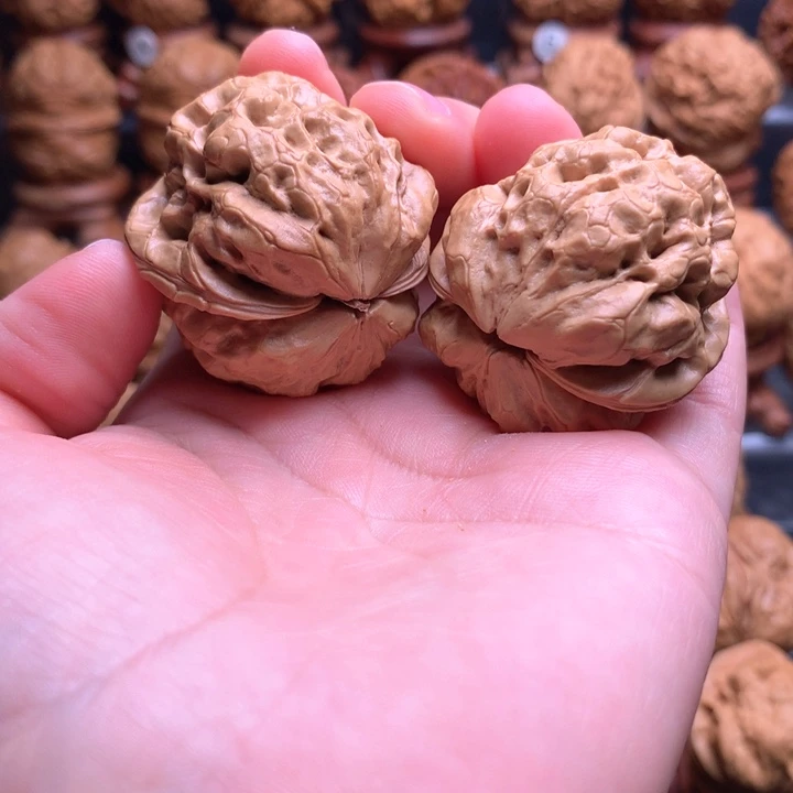 桃核把件27福利玉龙蛤蟆头