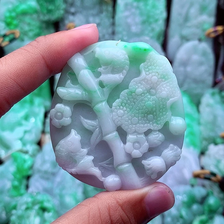 翡翠未镶嵌吊坠(不含链)