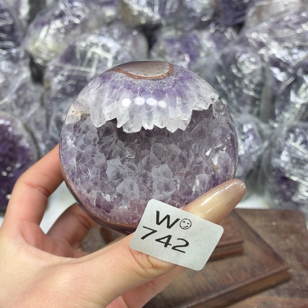 用***8紫晶未镶嵌摆件紫水晶