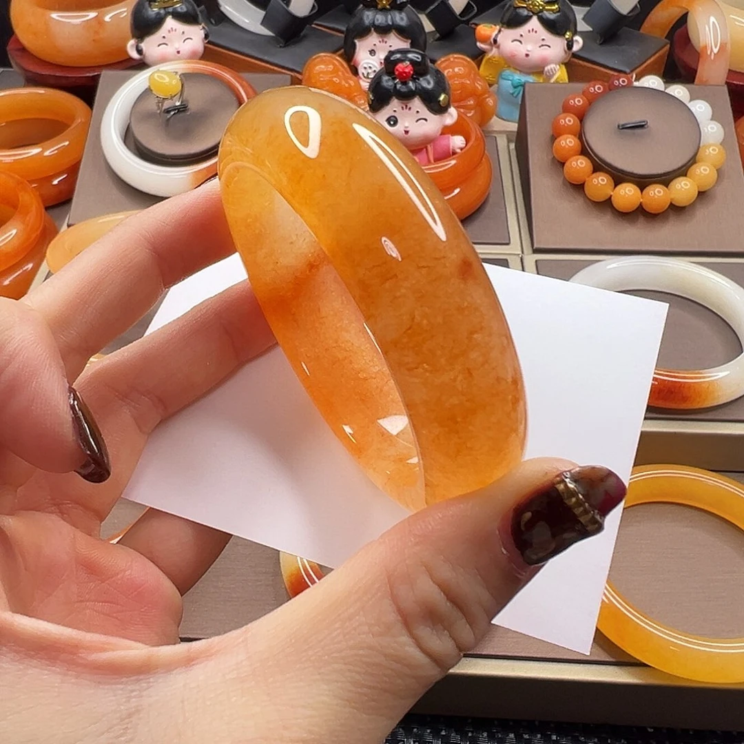 石英质玉（黄龙玉）未镶嵌手镯53.7