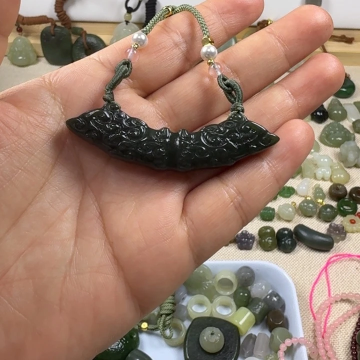 和田玉未镶嵌包链