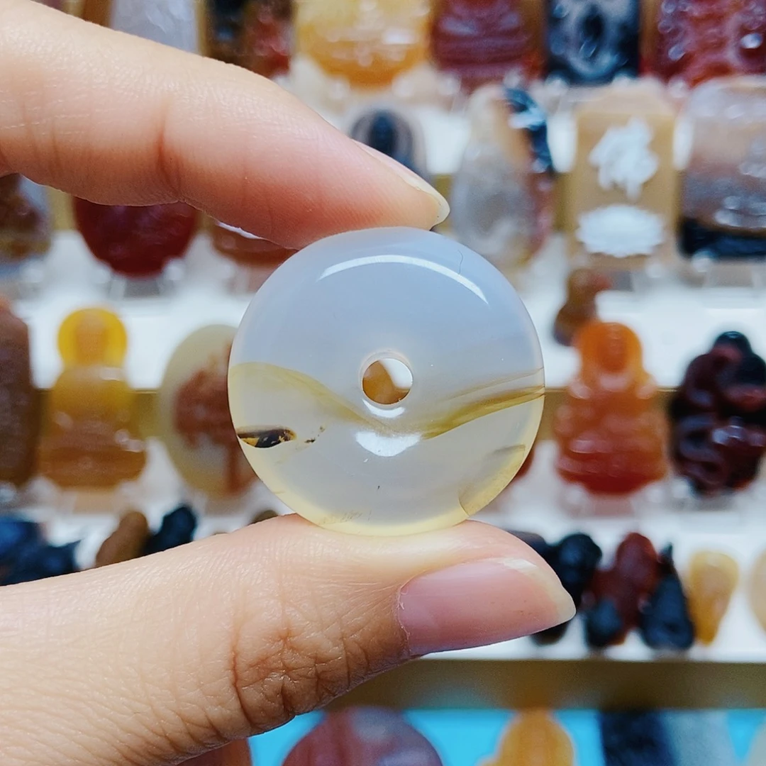 玛瑙/玉髓颈饰未镶嵌