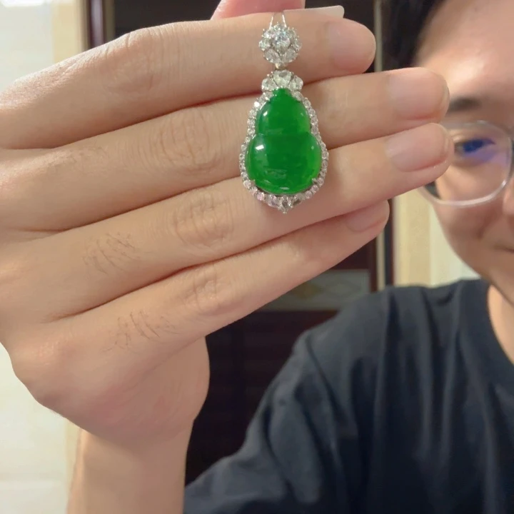 翡翠银S925镶嵌颈饰吊坠