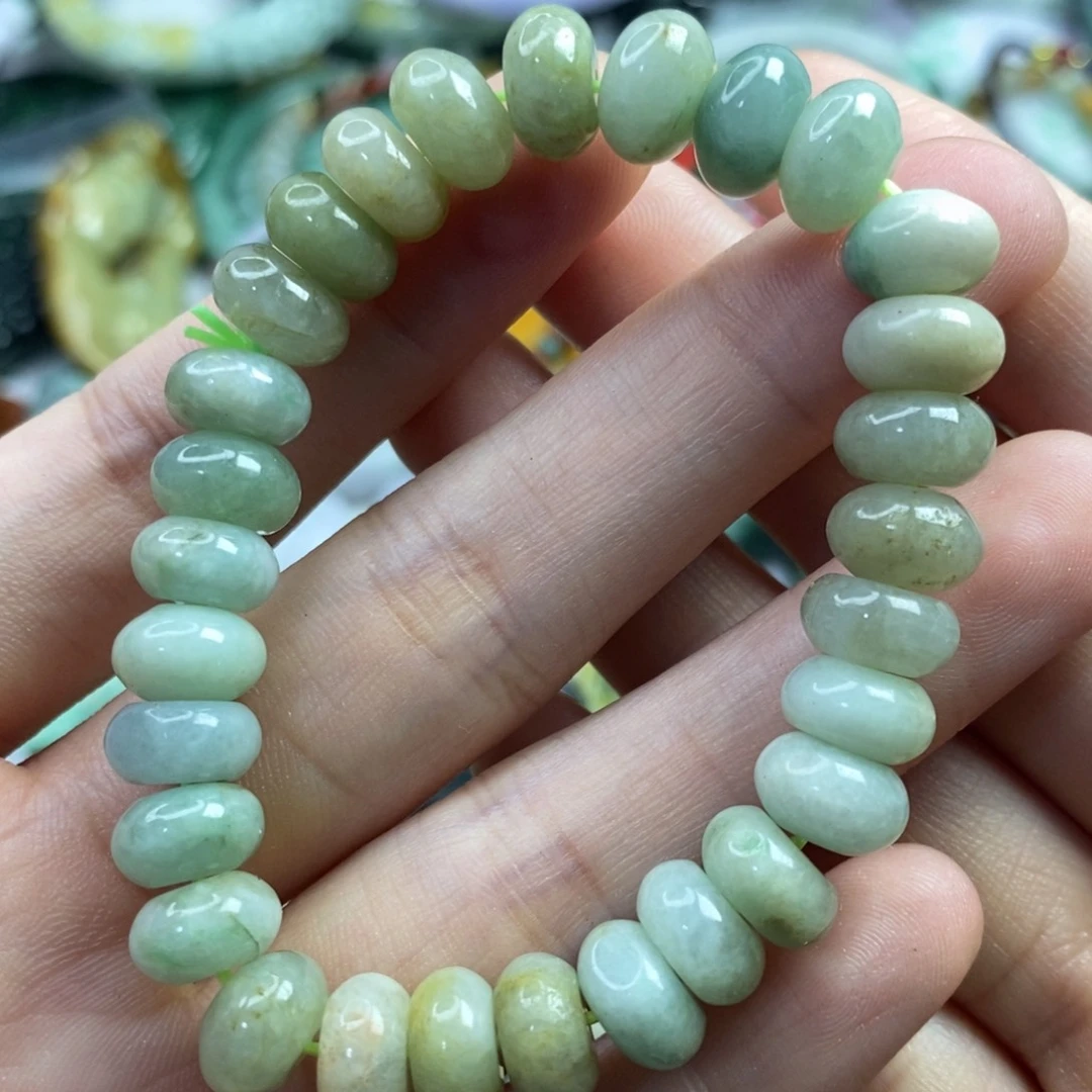 翡翠未镶嵌颈饰吊坠