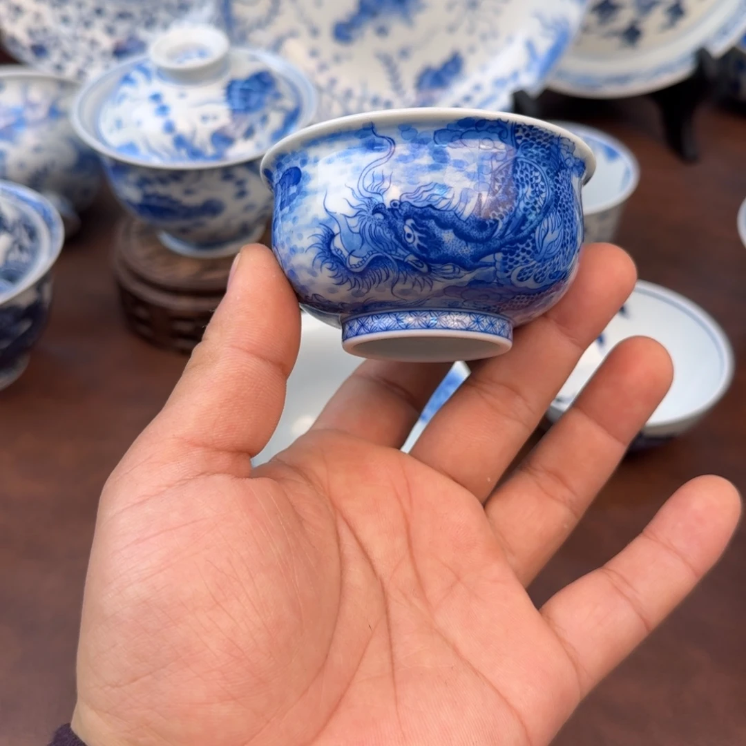 摆件陶龙杯卢氏手绘
