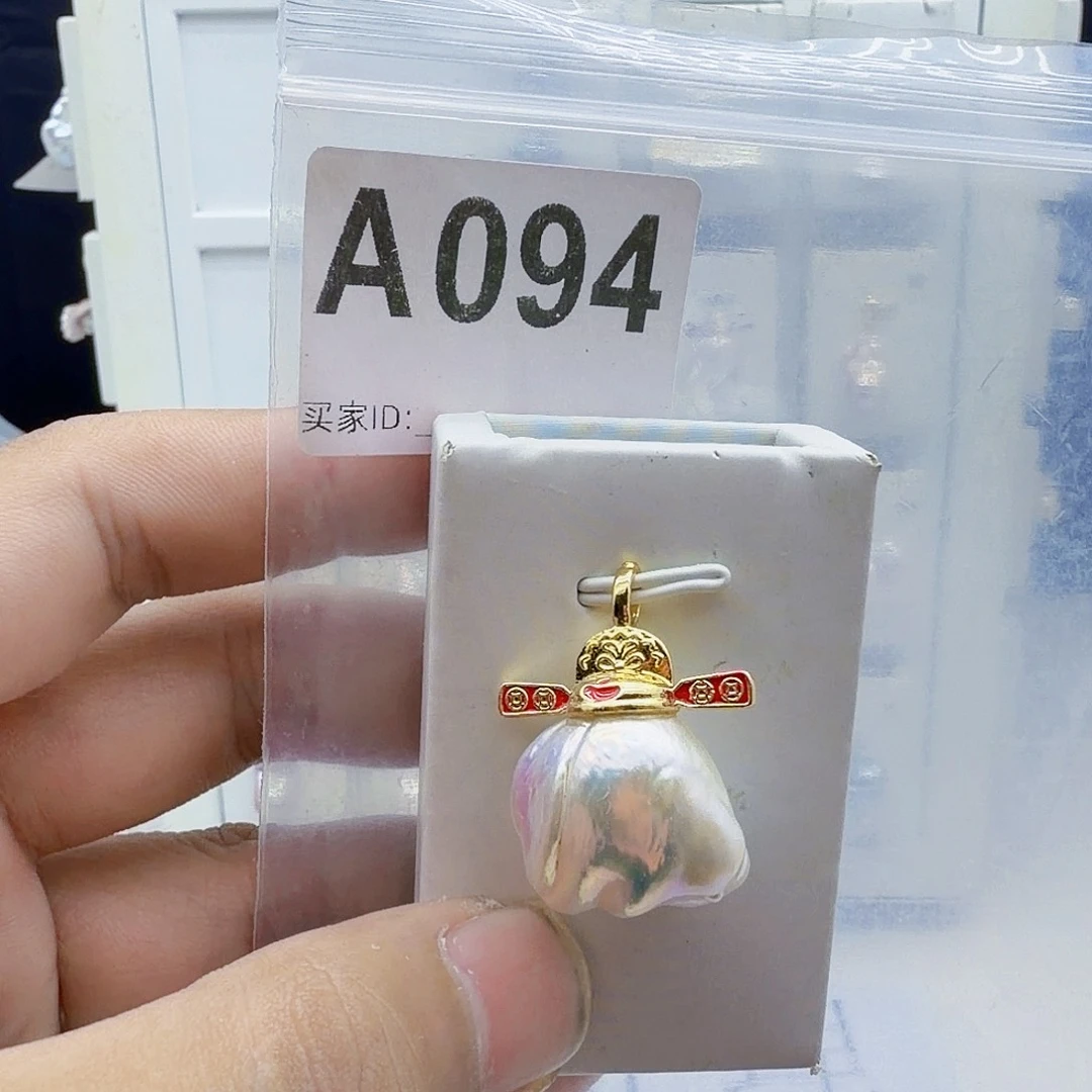 淡水珍珠颈饰合金
