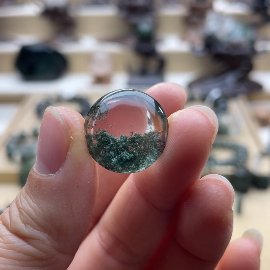 水晶未镶嵌颈饰绿幽灵聚宝盆圆牌