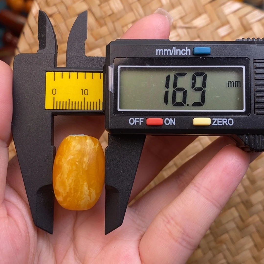 未镶嵌琥珀裸石蜜蜡T