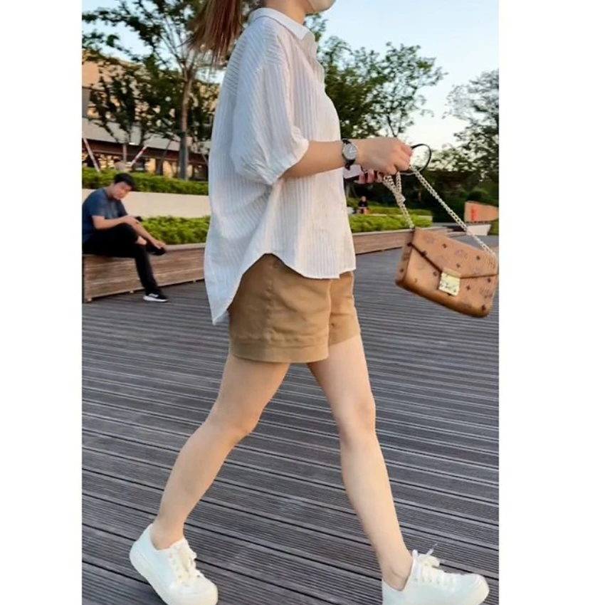 新款搭配短裤套装女新款条纹衬衫遮肉