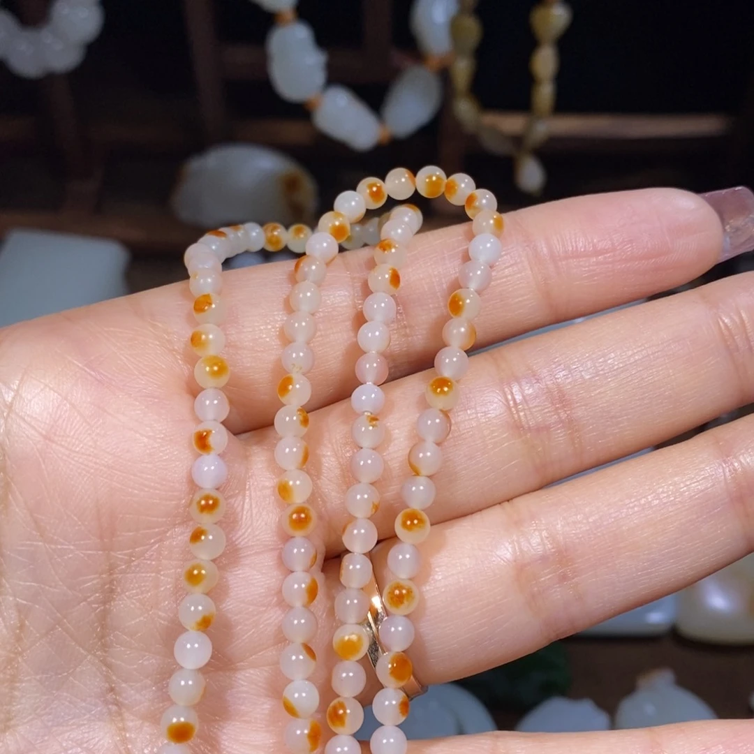 和田玉手链未镶嵌红*