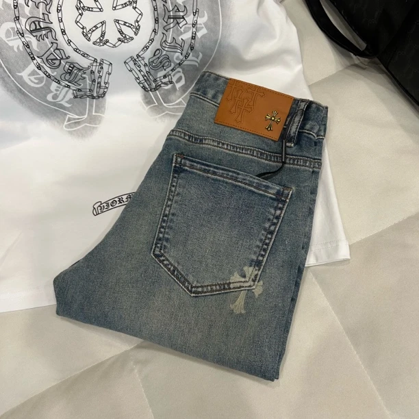 2025春夏新款重工十字架时尚百搭轻奢欧货中腰修身小直简牛仔裤