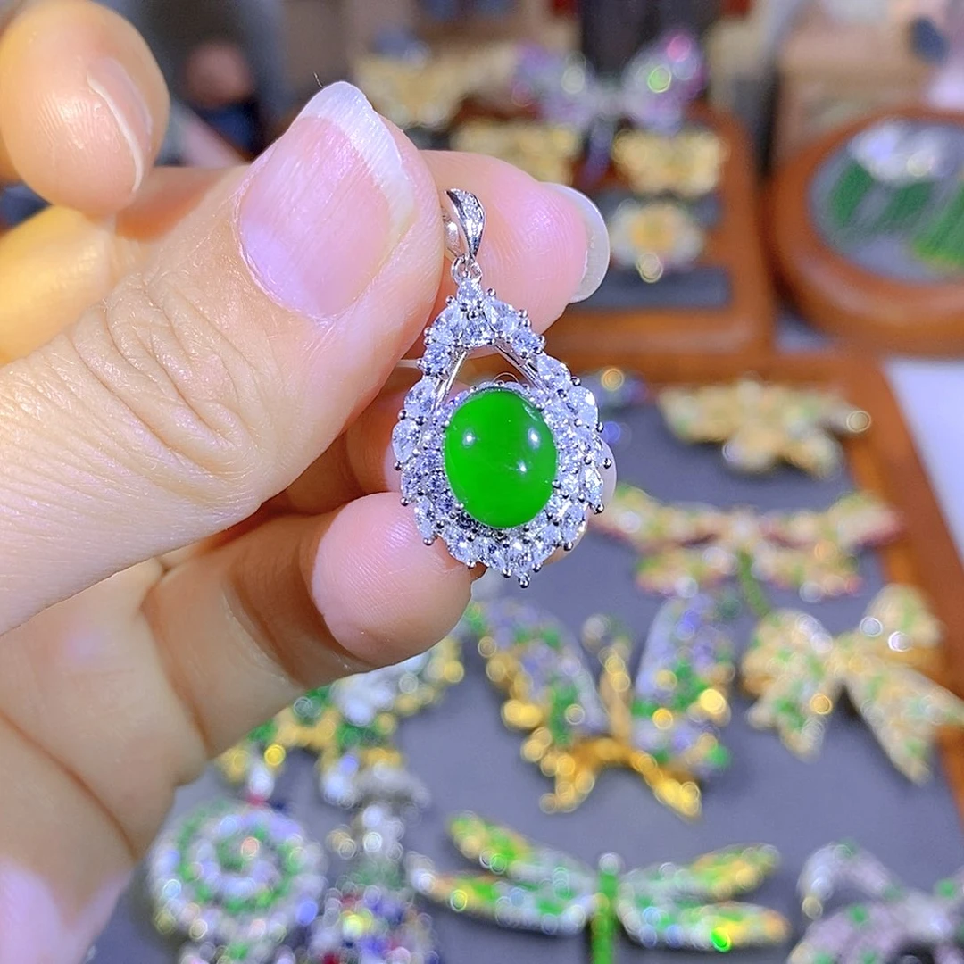 颈饰银S925镶嵌翡翠