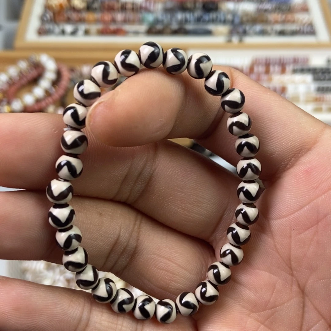 梅***花玛瑙/玉髓未镶嵌散珠